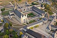L'abbaye de Fontevraud. Source : wiki/Pétronille de Chemillé/Auteur Pierre Mairé/