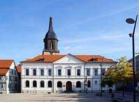 Haldensleben en Saxe-Anhalt, L'hôtel de ville de nos jour (source : wiki/Haldensleben/ Clemensfranz)