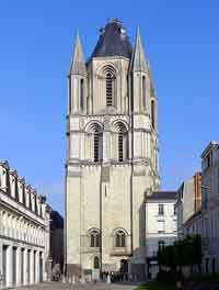 Abbaye Saint-Aubin d'Angers. Source : wiki/Abbaye Saint-Aubin d'Angers/ licence : CC BY 3.0