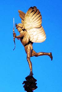 Statue en aluminium représentant Antéros réalisée par Alfred Gilbert, Piccadilly Circus, Londres, 1893.