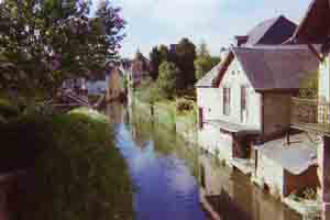 Le vieux Chartres(Photo l.Jallamion 1995)